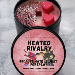 Hockey Romance Candle - On The Ice Smoked Amber Tonka Vanilla Musk Rivals To Lovers Booktok - thumbnail 2