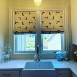 Custom Roman Blind/ Shade in Peony & Sage French Hares Fudge On Cream Linen - Please Note Full Price Is Quotation - thumbnail 4