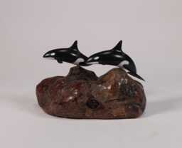 Orca Killer Whale Duo By John Perry 4In Long Sculpture On Polished Burlwood Base. Signed - thumbnail 1
