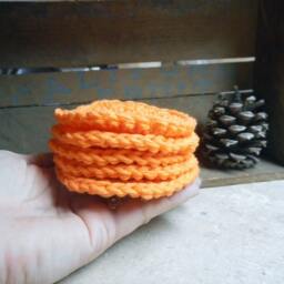 Baby Pure Cotton Crocheted Round Facial Wash Cloth. Handmade Orange Cream // Set Of 5 . Face Cloths, Shower Gift Bath Acessory - thumbnail 2