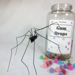 White Long-Legged Clove Gumdrop Spider Repurposed Sculpture - thumbnail 3