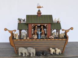 Handmade Wooden Noah's Ark, Hand Carved Wooden Animals - thumbnail 1