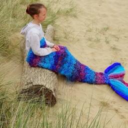 Crochet Mermaid Tail Blanket - Handmade Chunky Snuggle Sack - thumbnail 4