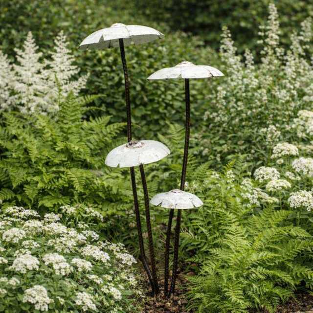 Recycled Metal White Mushroom Garden Sculpture Set - Rustic Outdoor Decoration - image 1