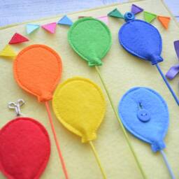 Felt Balloon Quiet Book Page Montessori Toddler Activity Board - thumbnail 3