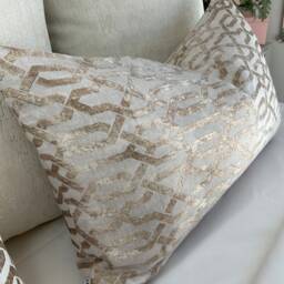 Elegant Geometric Cushion Cover Gold Champagne Rectangle Throw Pillow For Luxurious Home Decor - thumbnail 4