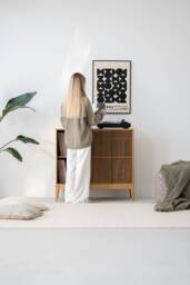 Tonn High 101 - Record Player Stand, Vinyl Record Storage Made Of Solid Oak Wood - thumbnail 1
