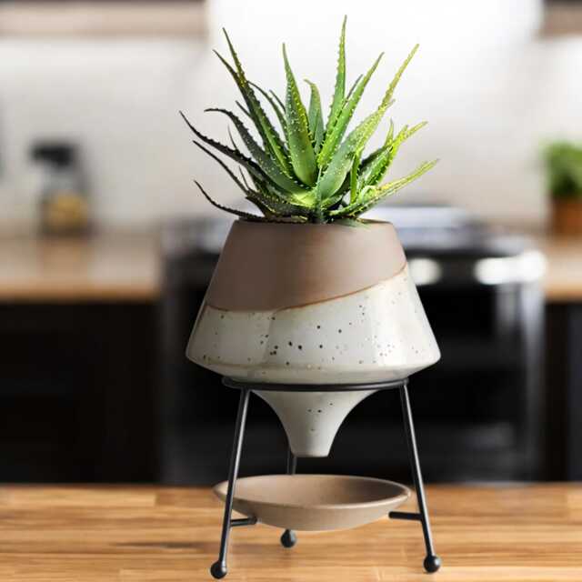 Modern Ceramic Plant Pot With Drip Tray & Iron Stand - image 1
