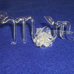 Mom With Rose - thumbnail 4
