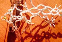 Tatted & Beaded Lace Dragon Jeweled Morton Bay - thumbnail 3