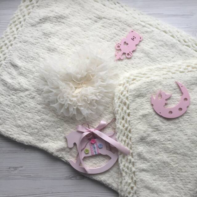Hand Made Knitting Blanket For Baby. Baptism Blanket. Take Home Baby Blanket Newborn. Baby Born Ivory - image 1
