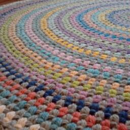 Handmade Wool Round Rug Colorful Crochet Rug, Modern Style - thumbnail 3