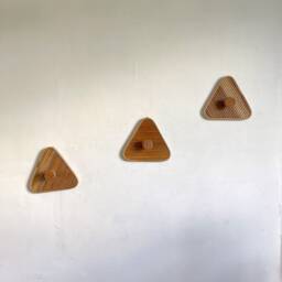Set Of 3 Rattan Wall Hooks - Mid-Century Modern Triangle Design, Coat Hook, Entryway - thumbnail 3
