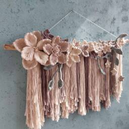 Large Ivory Flower Macrame Wall Hanging Boho Floral Farmhouse Decor - thumbnail 4