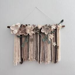 Large Ivory Flower Macrame Wall Hanging Boho Floral Farmhouse Decor - thumbnail 2