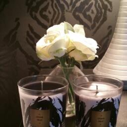 Scented Candles in Reusable Glass Containers - thumbnail 3