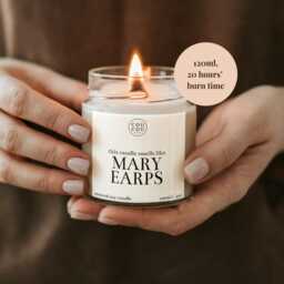 Smells Like Mary Earps Candle, Women's Football Gift, Luxury Soy Wax - thumbnail 2