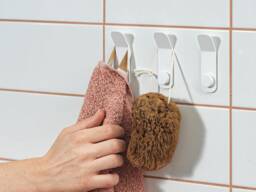 Minimalist White Metal Wall Hook - Modern Towel For Bathroom, Kitchen & Entryway Tesu
