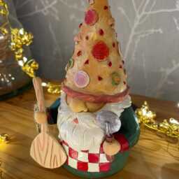 Pizza Gnome 16.5cm H Novelty Ornament - thumbnail 2