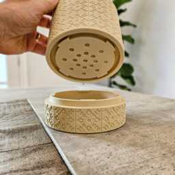 Parrish Planter With Hidden Drip Tray - Modern 3D Printed Plant Pot Minimal Ribbed Indoor - thumbnail 2