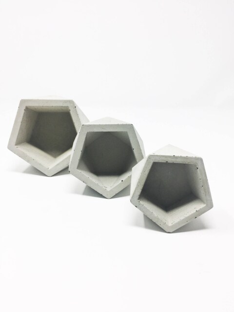 Large Geometric Concrete Planters, Icosahedron, Succulent Planter, Modern Cement Tealight - image 1