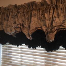 Black & Natural Parisian Toile Balloon Curtain With Double Ruffles - thumbnail 3