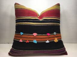 Vintage Turkish Kilim Pillow Cover, Handwoven Accent Cushion - 24x24 - thumbnail 1