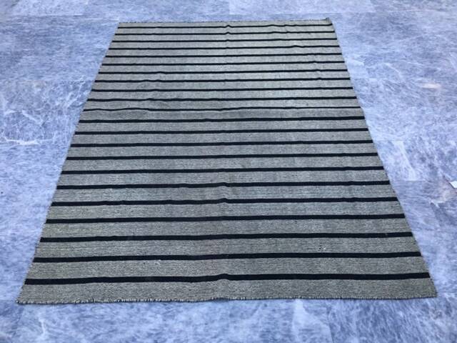 Hand Knotted Modern Kilim Rug Indian Gray Home Decor - 224 cm X 167 cm - image 1