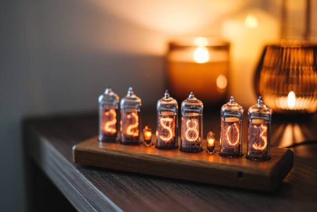 In-14 Nixie Clock in Slim Wooden Enclosure With A Clear Plastic Bottom Cover - image 1