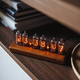 In-14 Nixie Clock in Slim Wooden Enclosure With A Clear Plastic Bottom Cover - thumbnail 3