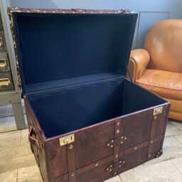Antique Style Leather Trunk Coffee Table Brass Studded Storage Chest Handmade in England - thumbnail 4