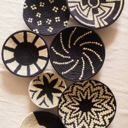 Black & Natural Sabai Handwoven Baskets, Wall Decor For Living Room, Art, African Boho Set Of 3/4/5 Or 7 - thumbnail 3