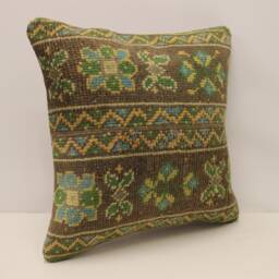 Vintage Turkish Rug Pillow Cover, Wool Throw Cushion - 18x18 In - thumbnail 2