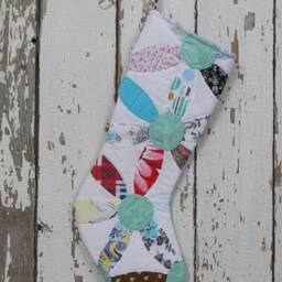 Hand Quilted Christmas Stocking Vintage Joseph's Coat Quilt - thumbnail 3