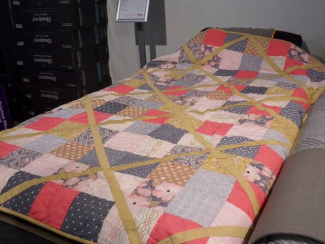 Trellis Garden Quilt Blanket, Handmade Traditional Pattern in Pinks & Gray , Coverlet Or Lap - image 1