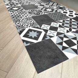 Black & White Vinyl Runner Floor Mat in Moroccan Tile Effect Pattern - thumbnail 3