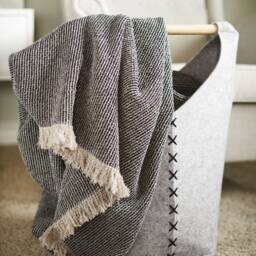 Black Linen Throw, Pure 100% Throw Blanket, Fringed Waffle Blanket Scarf, Gift For Family - thumbnail 2
