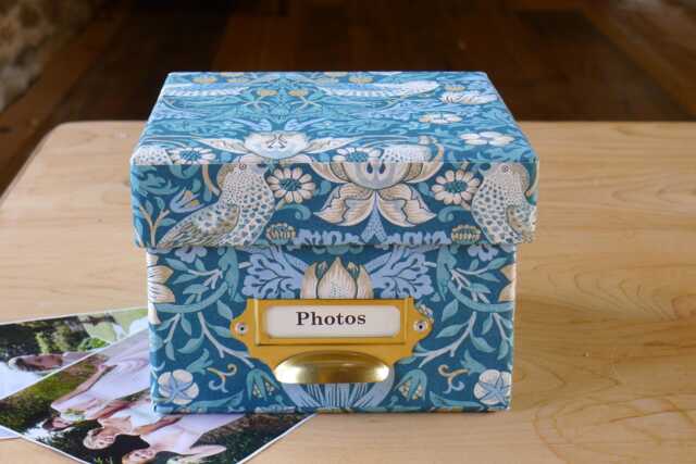 William Morris Photo Box Strawberry Thief Teal, Handmade in England - image 1