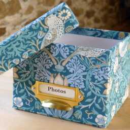 William Morris Photo Box Strawberry Thief Teal, Handmade in England - thumbnail 3