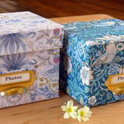 William Morris Photo Box Strawberry Thief Teal, Handmade in England - thumbnail 4