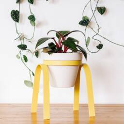 Metal Plant Stand With Pot By Carter + Rose - thumbnail 2