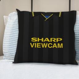 Manchester Red - 1994 Away Retro Football Cushion 45cm - thumbnail 3