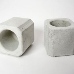 Set Of 3 Concrete Vases - thumbnail 4