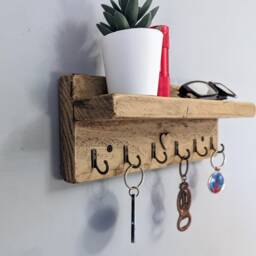 Cottage Key Holder With Six Hooks For Hallway/Entranceway Kitchen - Antique Pine - 0101 - thumbnail 3