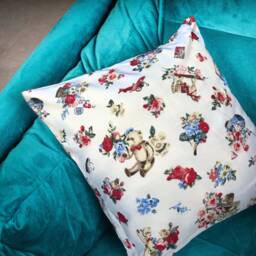 Children's Nursery Cushion Cover Pillow Case. Vintage Toys Design. 18 - thumbnail 2