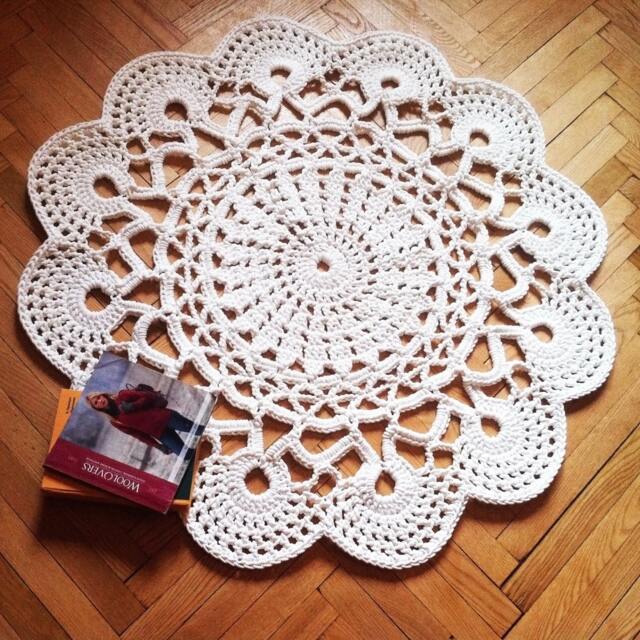 Crochet Area Rug 40 - image 1