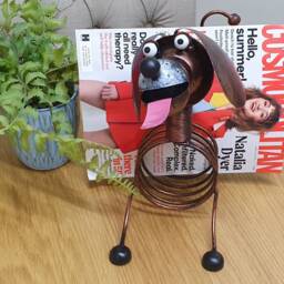 Metal Brown Springy Head Dog Magazine Rack. - 2-5 - thumbnail 2