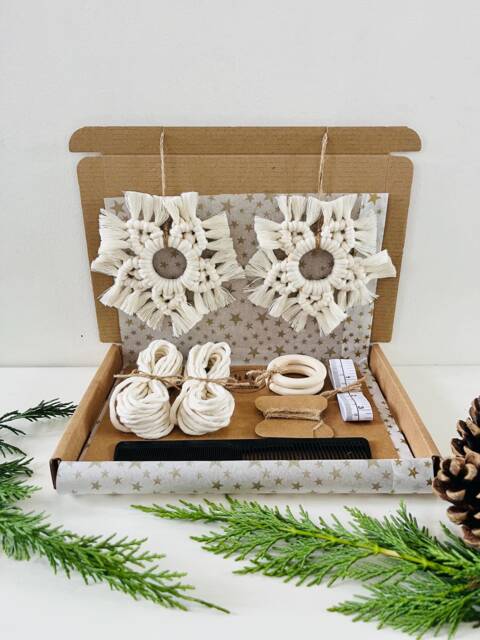 Diy 2 X Snowflakes Craft Kit - Easy Christmas Decorations Boho Ornaments Macrame For Begginers Secret Santa Crafty Person Gift - image 1