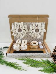 Diy 2 X Snowflakes Craft Kit - Easy Christmas Decorations Boho Ornaments Macrame For Begginers Secret Santa Crafty Person Gift
