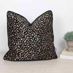 Zambia Bronze Cheetah Black & Cushion/Cover